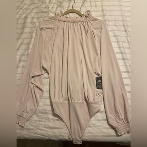 Express balloon sleeve thong bodysuit NWT